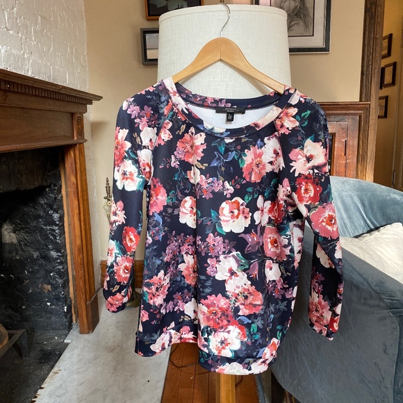 MaxMara Weekend Floral Jersey M EUC - Picture 3 of 6